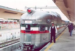 Ultimo Tren en Buenavista Vias Verdes 2003